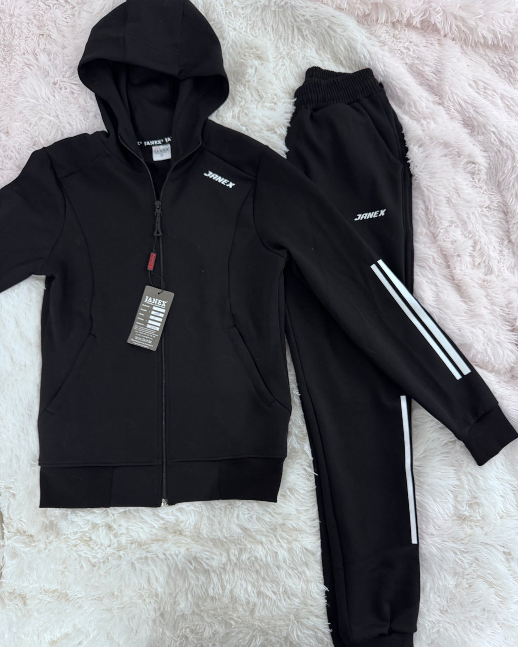 🖤 Black Fit Vibes – Дамски екип JANEX