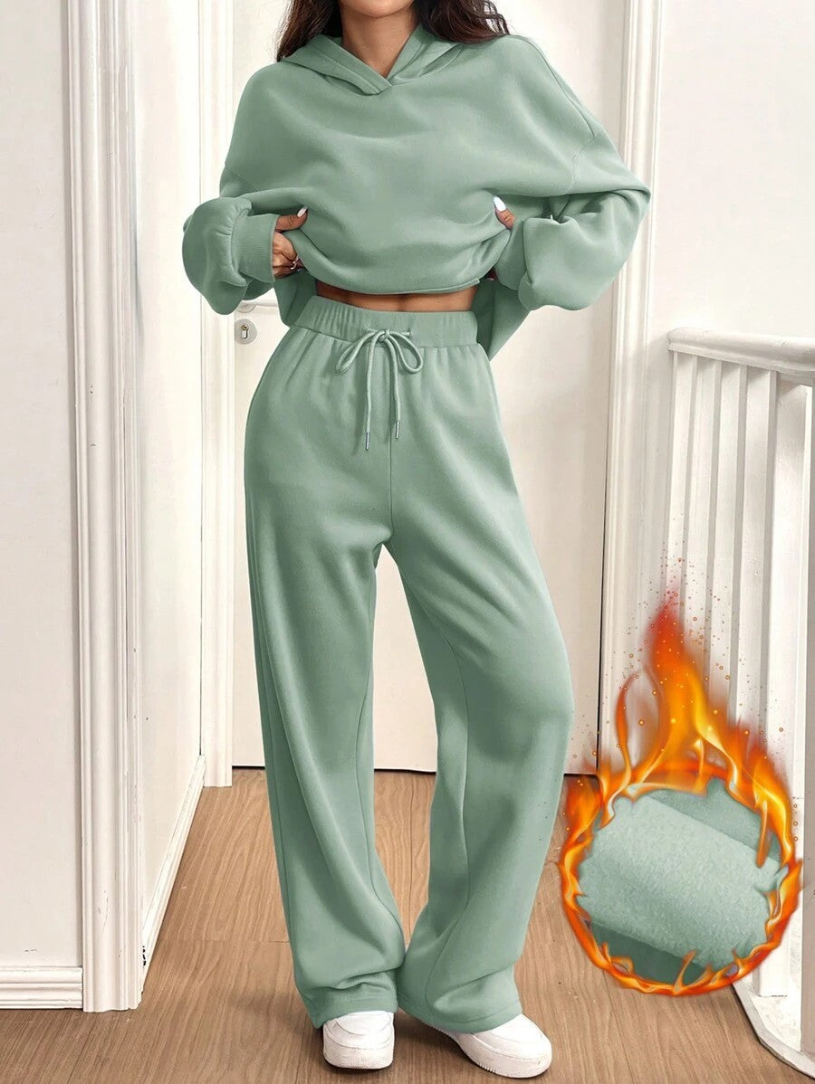 Дамски ежедневен топъл комплект с качулка и панталон